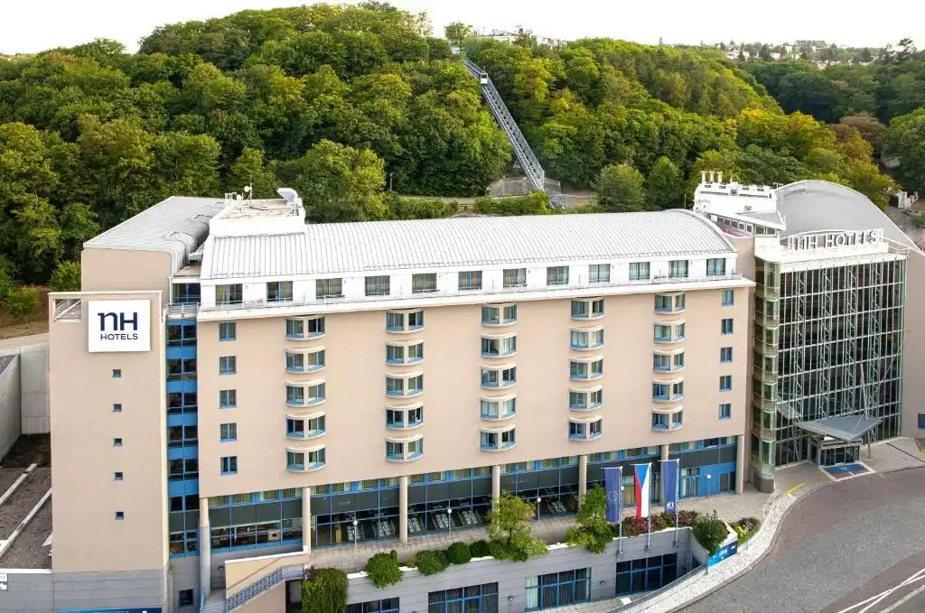 Hôtel NH Prague City 4*