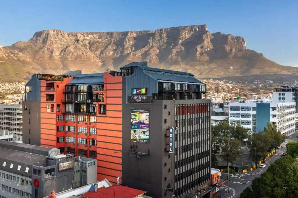 Cape Town Lodge Hotel