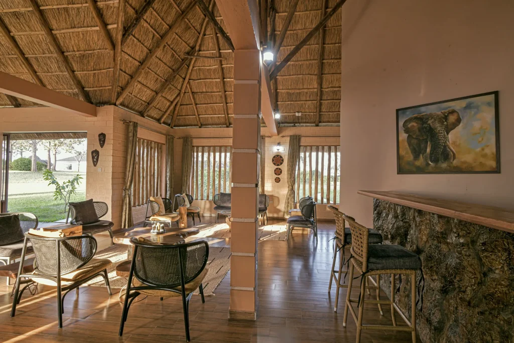 Mpogo Safari lodge, PN Mburo